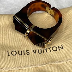 Louis Vuitton tortoise bracelet with gold details